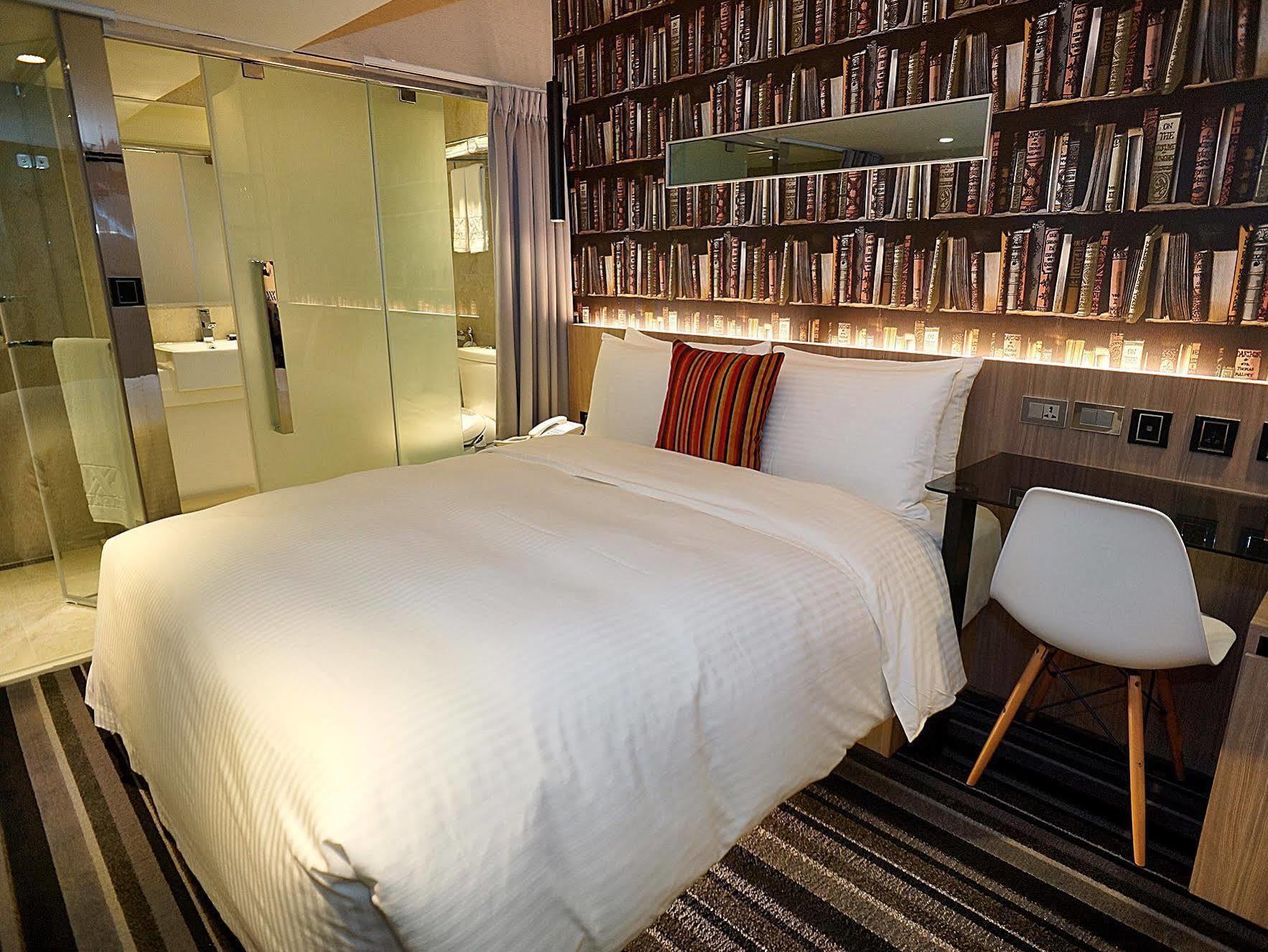Via Hotel - Zhongxiao Taipei Bagian luar foto