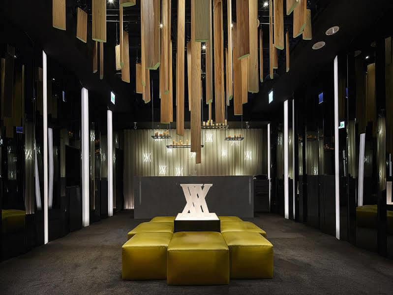 Via Hotel - Zhongxiao Taipei Bagian luar foto